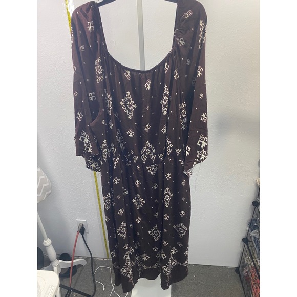 BloomChic Dresses & Skirts - BloomChic Brown Geometric Tribal Print Smocked Waist Midi Dress Plus Size 30 NEW